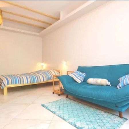 Marina Central Sunshine Studio Apartment Bukares Bagian luar foto