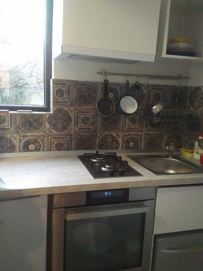 Marina Central Sunshine Studio Apartment Bukares Bagian luar foto